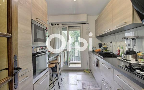 Appartement à vendre    3 pièces • 75 m2 Marseille 10