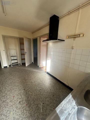 Maison à vendre à Chalvignac dans le Cantal (15200), ref : 15060/1232