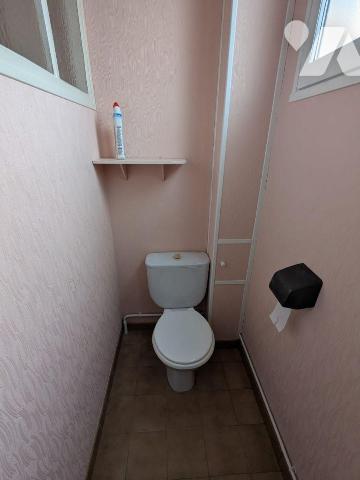 Maison à Vendre à Nogent-le-Rotrou (28400), proche de la Gare, en Eure-et-Loir (28)

Située d...