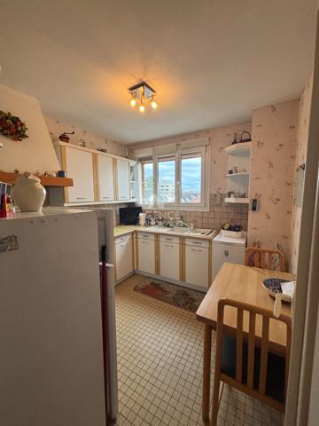 Appartement 2 pièce(s) 52 m2 €250 000 ** - Référence 4382