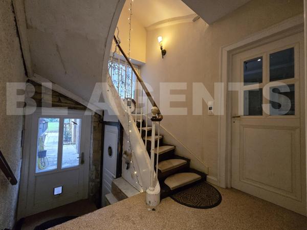 maison/villa 10 pièce(s) 260 m2