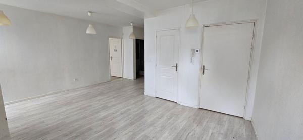 Appartement Troyes 3 pièce(s) 61.95 m2