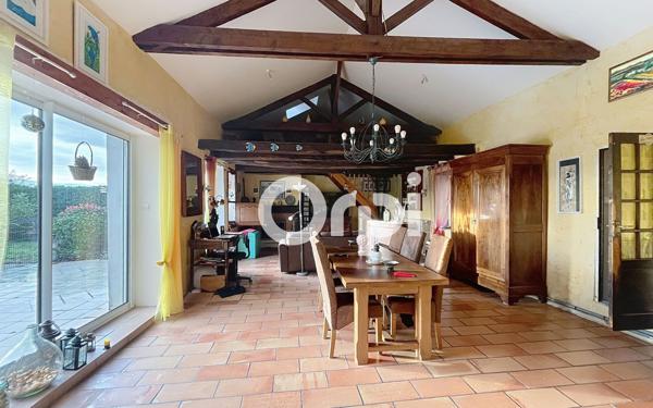 Maison à vendre    5 pièces •  Saint-Laurent-sur-Manoire