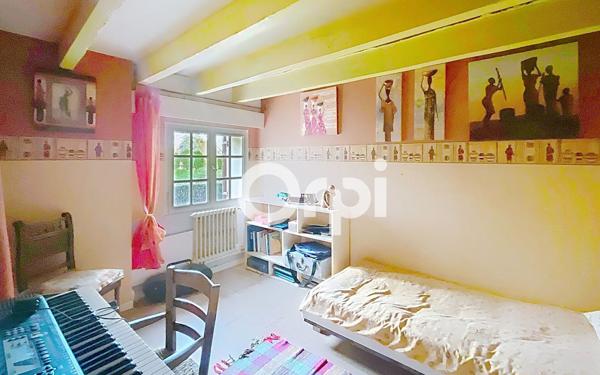 Maison à vendre    5 pièces •  Saint-Laurent-sur-Manoire