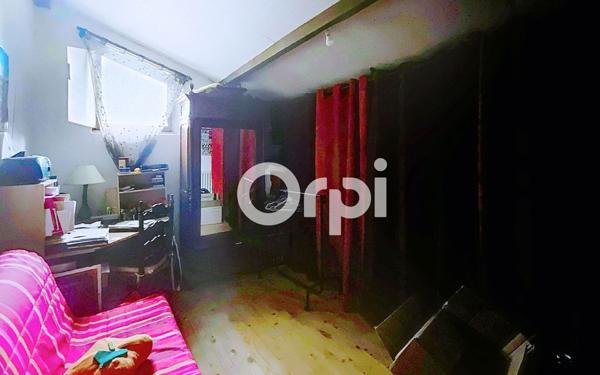 Maison à vendre    5 pièces •  Saint-Laurent-sur-Manoire