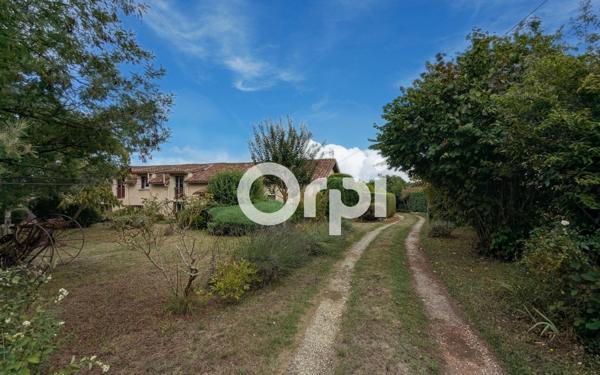 Maison à vendre    5 pièces •  Saint-Laurent-sur-Manoire