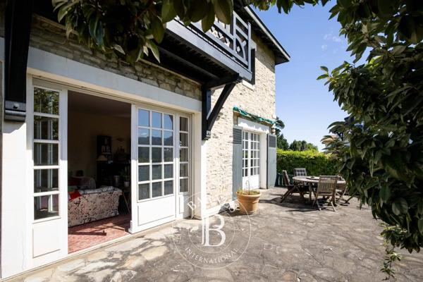 Anglet, Maison 5 Chambres -  123 m² à vendre