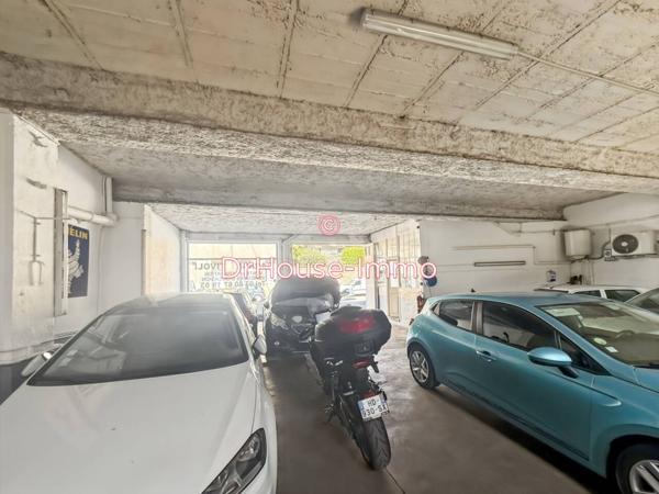 Immeuble à vendre de 296 m²