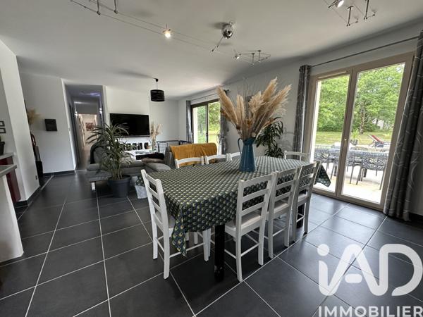 Maison à vendre 6 pièces 153 m² Le Montat