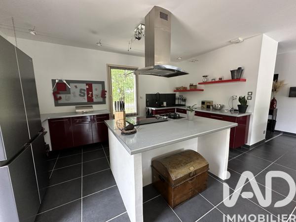 Maison à vendre 6 pièces 153 m² Le Montat