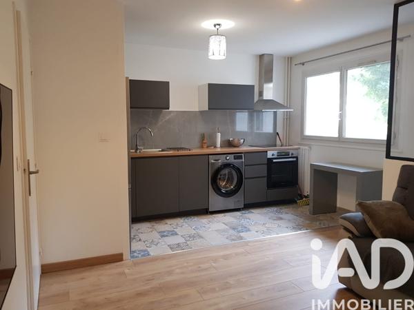 Location studio 30 m² Sannois