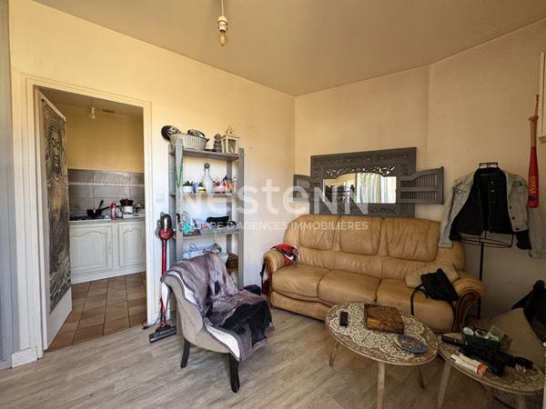 Exclusivité au Centre-ville Rochefort - 2 biens vendus loués sans copropriété