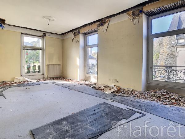 Achat maison Châteaulin - 12 pièce(s) - 261 m² - 81 800 €