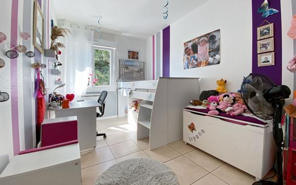 Maison à vendre    7 pièces •  Ceyreste