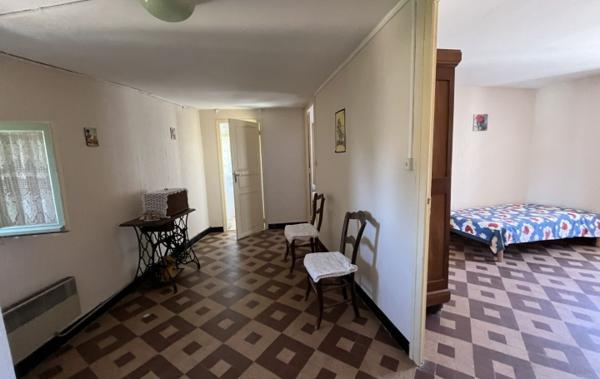 Vente Maison + garage à rénover Ouveillan   
