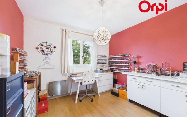 Maison à vendre    5 pièces •  Bernay