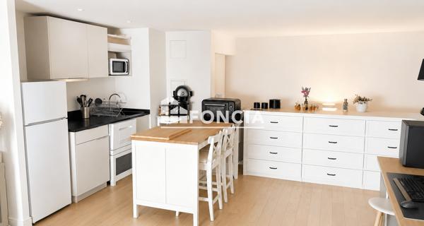 À vendre Appartement 2 pièces 47.83 m² - Versailles 78000