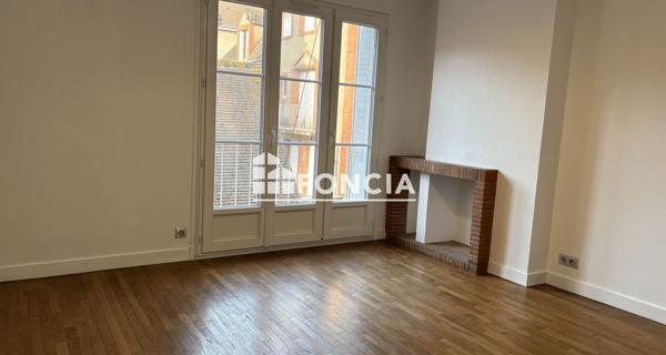 À vendre Appartement 4 pièces 111 m² - Gien 45500