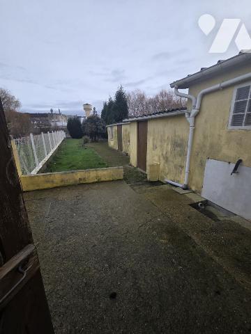 Maison à usage d'habitation avec garage à MERS LES BAINS