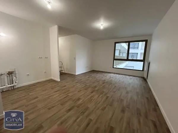 Appartement à louer 2 pièces 42m²