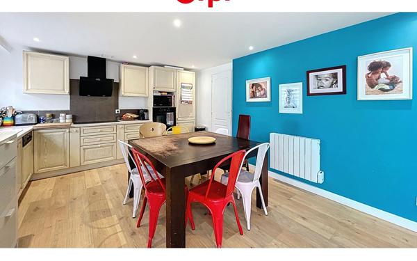 Maison à vendre    5 pièces • 129 m2 Vétraz-Monthoux