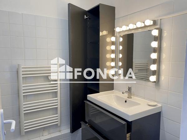 Location Appartement 2 pièces 44.24 m² - 17 PLACE NAPOLEON III Brest 29200