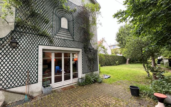 Maison à vendre    5 pièces •  Viroflay