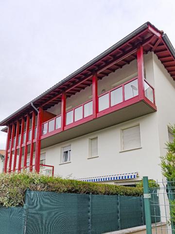 T2 - Terrasse SUD vue montagne et parking en sous sol