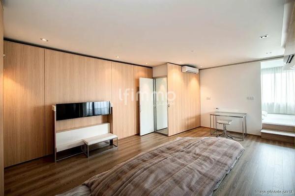 Maison de ville avec jardin à rénover