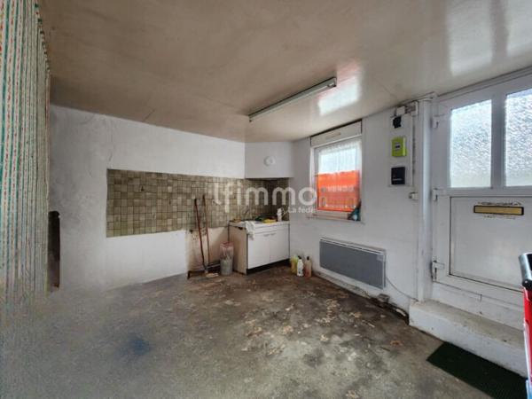 Maison de ville avec jardin à rénover