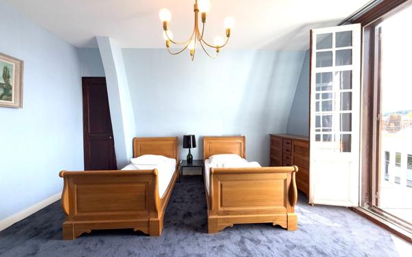 Maison à vendre    11 pièces •  Houlgate