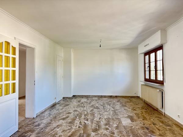 Maison 5 pièces - 195 m² Exclusivité efficity