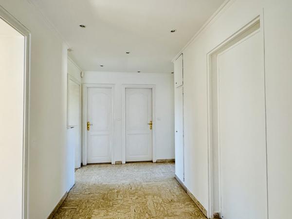 Maison 5 pièces - 195 m² Exclusivité efficity