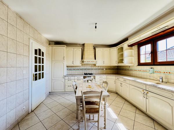 Maison 5 pièces - 195 m² Exclusivité efficity