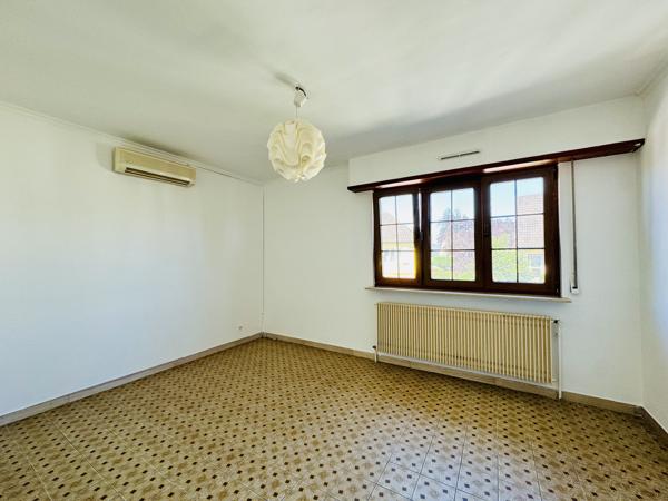 Maison 5 pièces - 195 m² Exclusivité efficity