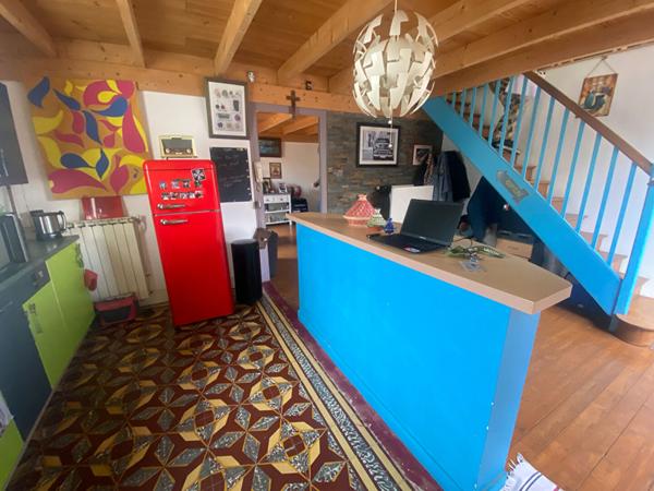 Maison de faubourg avec patio située à ROCHEFORT