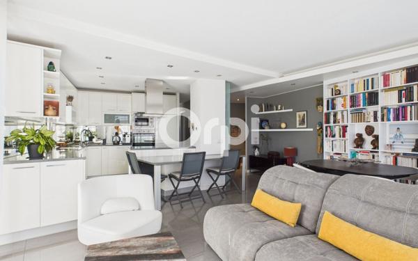 Appartement à vendre    3 pièces • 72,53 m2 Mandelieu-la-Napoule