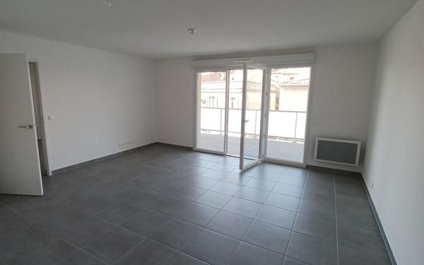 Appartement à louer    3 pièces •  Istres