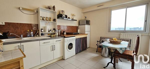 Appartement 2 pièces de 59 m² à La Roche-sur-Yon (85000)