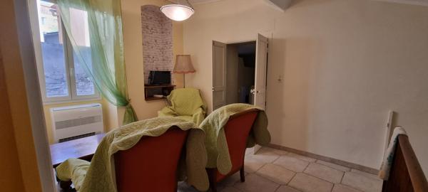 A LOUER - APPARTEMENT T4 MEUBLE CITADELLE BASTIA 20200