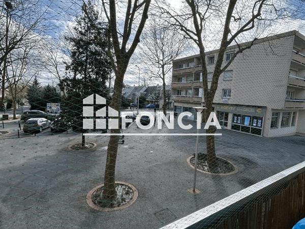 À vendre Appartement 5 pièces 86 m² - Evry 91000