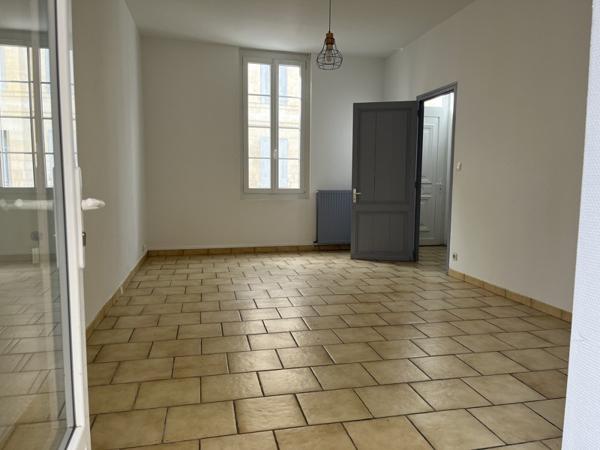 Maison à vendre |  Chalais |  5 pièces | 98 m²