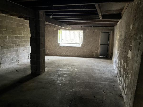 Maison à vendre |  Chalais |  5 pièces | 98 m²