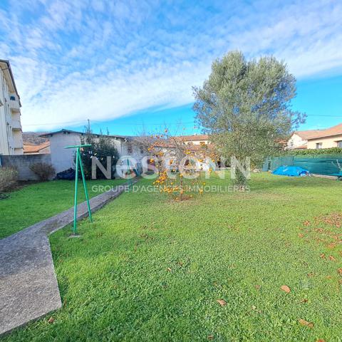 A VENDRE LAVELANET VILLA / JARDIN / GARAGE