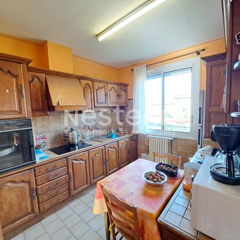 A VENDRE LAVELANET VILLA / JARDIN / GARAGE