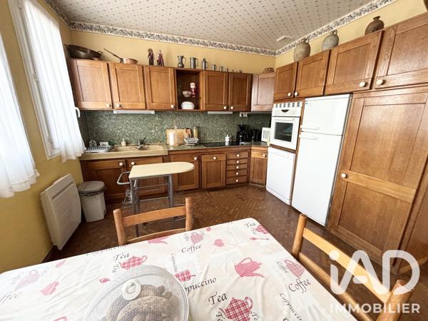 Maison à vendre 7 pièces 170 m² Saint-Benoît-du-Sault