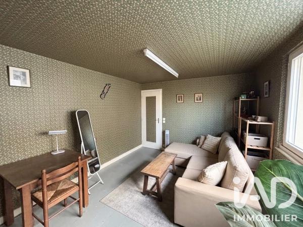 Maison à vendre 7 pièces 170 m² Saint-Benoît-du-Sault