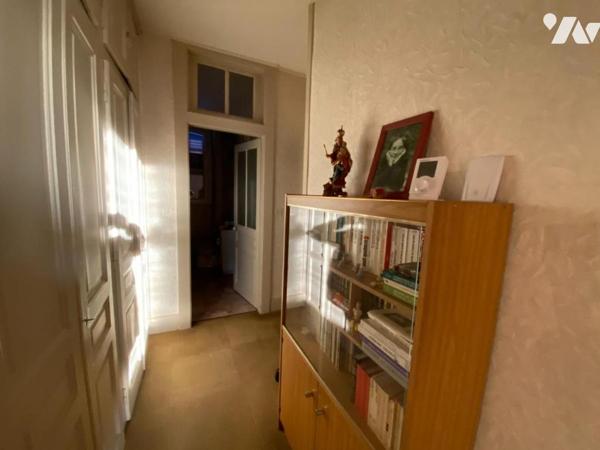 APPARTEMENT TYPE 5 CENTRE VILLE PONTARLIER