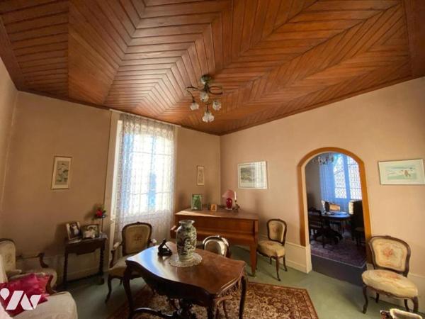 APPARTEMENT TYPE 5 CENTRE VILLE PONTARLIER