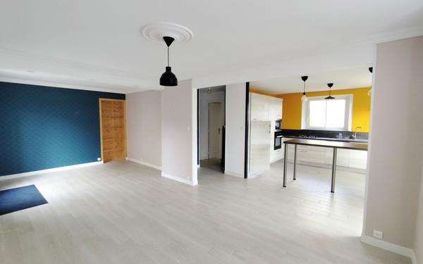 Maison à vendre    6 pièces •  Saint-Renan